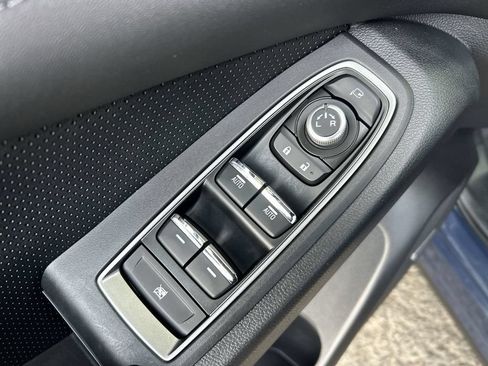 Used 2024 Subaru Ascent Touring AWD/4WD image 16