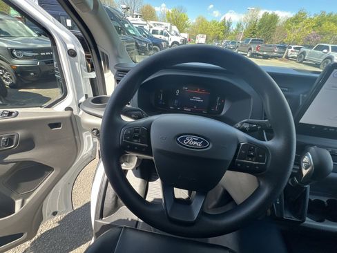 New 2026 Ford Transit 250 148 Medium Roof image 16