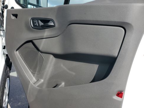 Used 2024 Ford Transit 250 Low Roof w/ Exterior Upgrade Package image 25