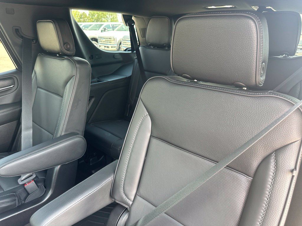 Used 2022 GMC Yukon Denali AWD/4WD image 21