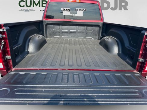 Used 2024 RAM 1500 Classic SLT AWD/4WD image 19