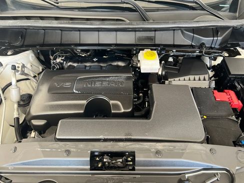 Certified 2024 Nissan Pathfinder Platinum AWD/4WD image 29