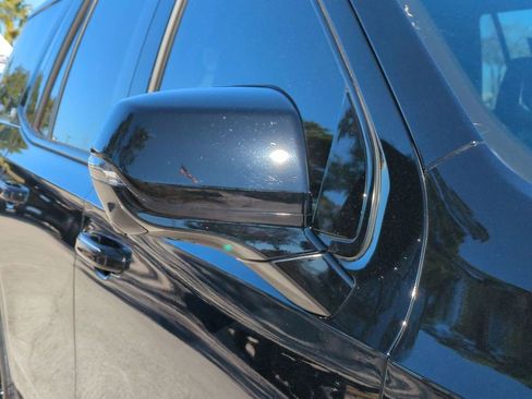 Certified 2024 Cadillac Escalade Sport w/ LPO, ONYX Package image 9