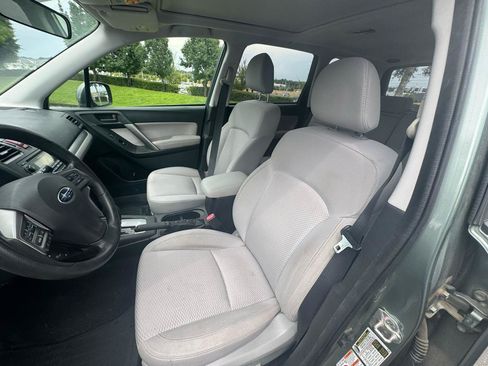 Used 2014 Subaru Forester 2.5i Premium w/ Protection Package #1 AWD/4WD image 16