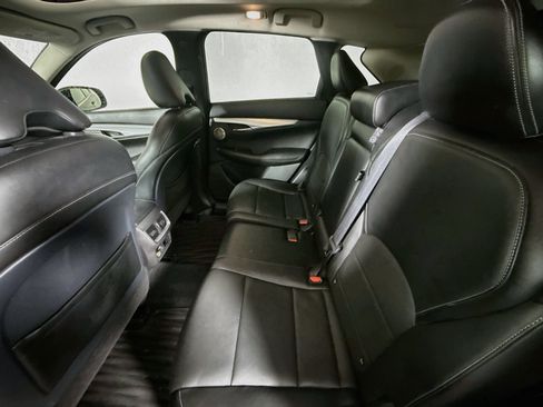 Used 2019 INFINITI QX50 Essential w/ Premium Heat Package AWD/4WD image 24