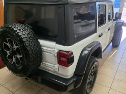 Used 2021 Jeep Wrangler Unlimited Rubicon w/ Safety Group AWD/4WD image 7