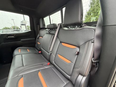 Used 2025 GMC Sierra 1500 AT4 AWD/4WD image 25