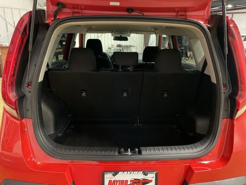 Used 2020 Kia Soul LX image 22