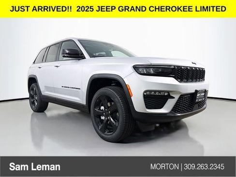 New 2025 Jeep Grand Cherokee Limited w/ Black Appearance Package image 1