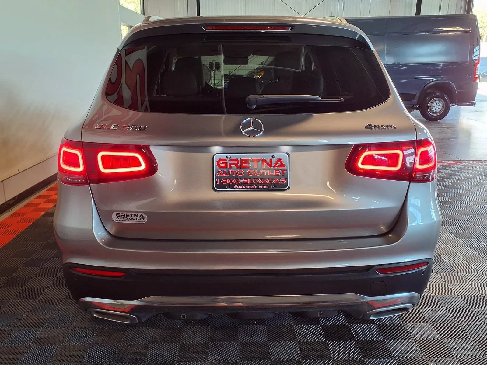 Used 2022 Mercedes-Benz GLC 300 4MATIC image 6