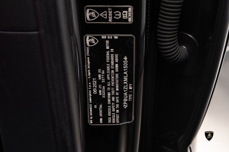 Used 2021 Lamborghini Urus AWD/4WD image 51