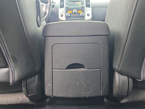 Used 2021 Nissan Frontier PRO-4X w/ Pro-4x Utility Package image 28