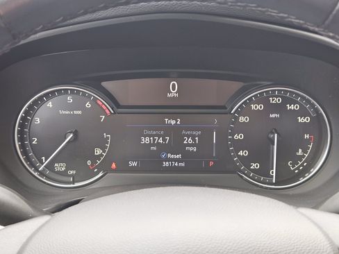 Used 2022 Cadillac XT4 Luxury w/ Cold Weather Package FWD image 14