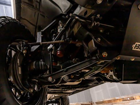 Used 2024 GMC Sierra 2500 AT4 w/ AT4 Premium Plus Package image 14