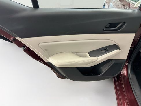 Used 2025 Nissan Altima 2.5 SV FWD image 26