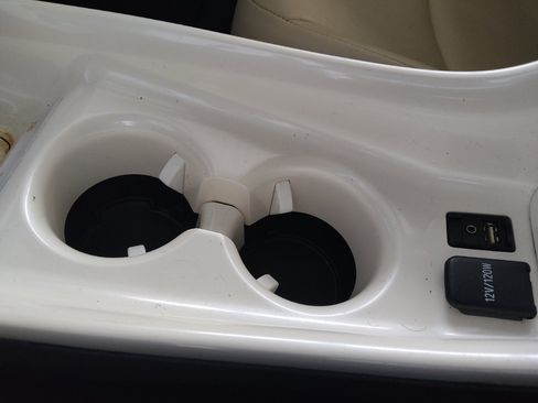 Used 2016 Toyota Prius Four FWD image 26