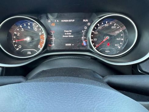 Used 2021 Jeep Compass Limited w/ Sun and Sound Group AWD/4WD image 19