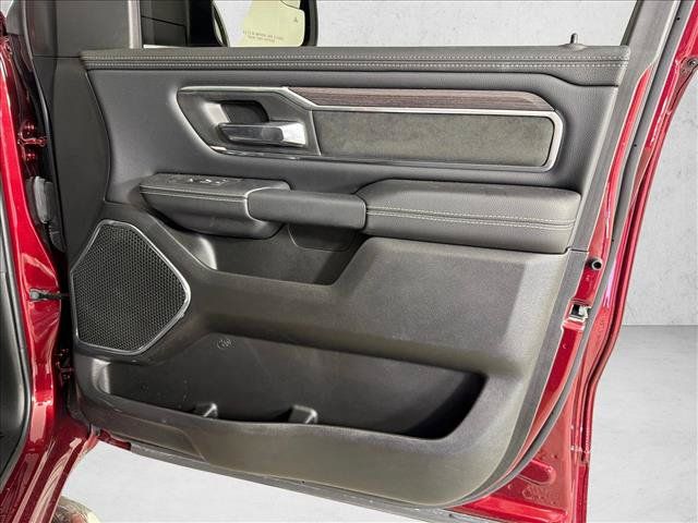 Used 2026 RAM 1500 Laramie AWD/4WD image 15