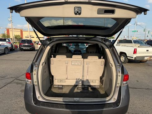 Used 2016 Honda Odyssey SE image 23