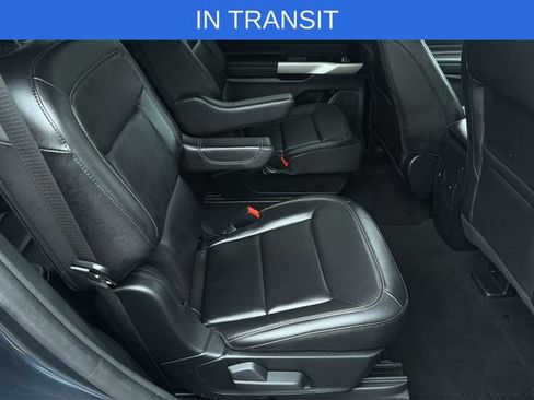 Used 2023 Ford Explorer XLT w/ Equipment Group 202A AWD/4WD image 39