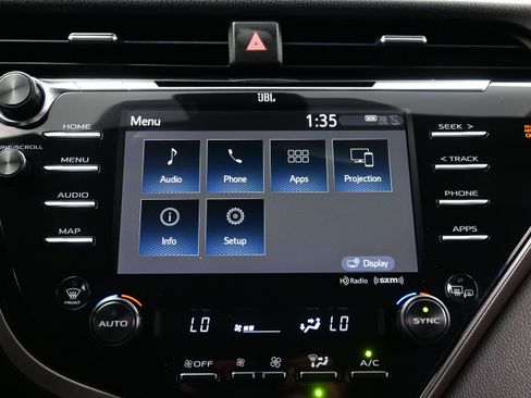 Used 2019 Toyota Camry XSE FWD image 19