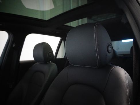 Certified 2022 Mercedes-Benz GLC 300 4MATIC image 12