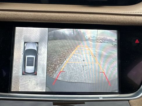 Used 2017 Cadillac XT5 Platinum image 8