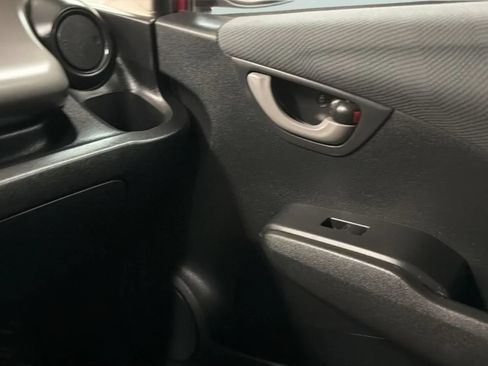 Used 2013 Honda Fit image 13