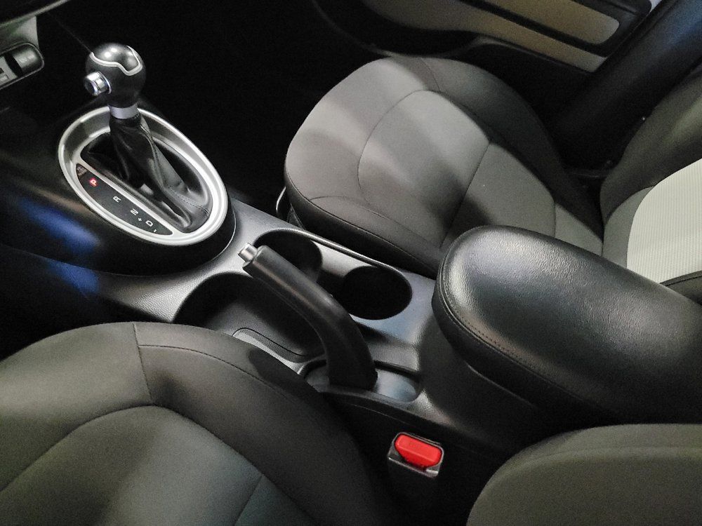 Used 2019 Kia Soul FWD image 26