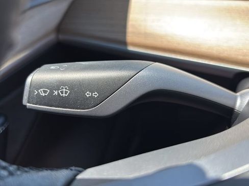Used 2021 Tesla Model 3 Standard Range Plus RWD image 19