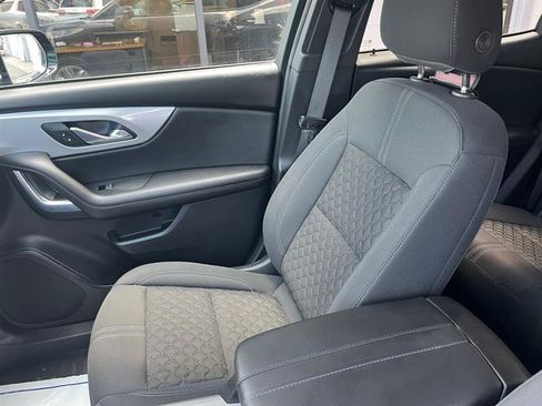 Used 2021 Chevrolet Blazer LT AWD/4WD image 12