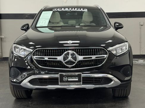Used 2026 Mercedes-Benz GLC 300 image 6