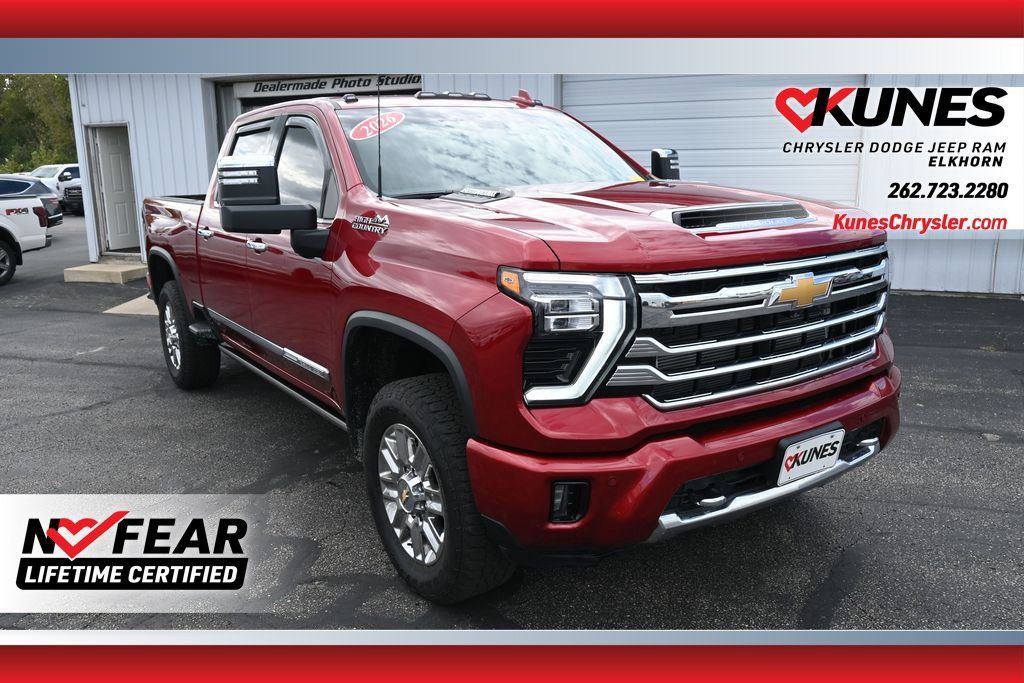 Used 2026 Chevrolet Silverado 3500 High Country w/ High Country Premium Package AWD/4WD image 1