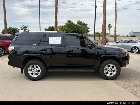 Used 2024 Toyota 4Runner SR5 Premium w/ Moonroof Package AWD/4WD image 7