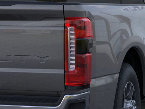 New 2026 Ford F350 Lariat image 21