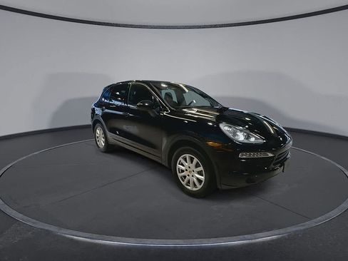 Used 2014 Porsche Cayenne AWD/4WD image 2