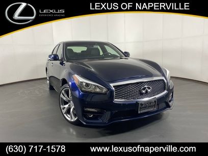 Used 2017 INFINITI Q70 3.7 w/ Technology Package