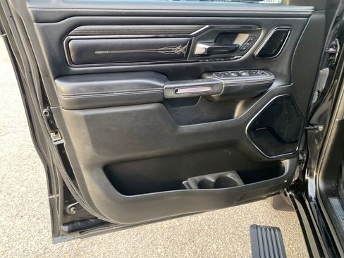 Used 2022 RAM 1500 Limited AWD/4WD image 12