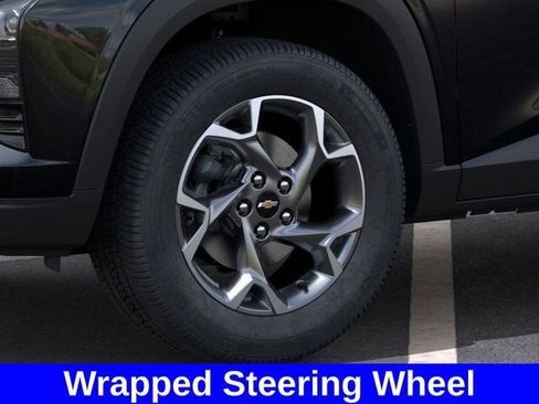 New 2026 Chevrolet Trax LT w/ Driver Confidence Package image 10