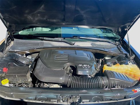 Used 2020 Chrysler 300 Limited image 33