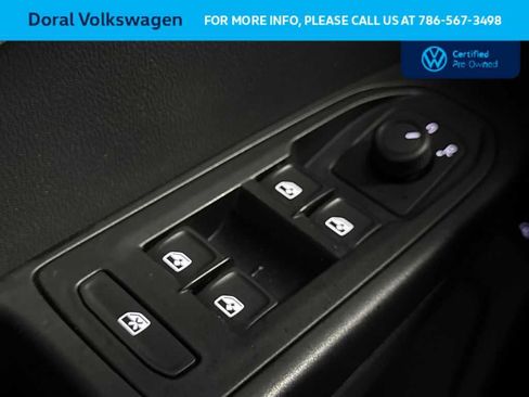 Certified 2023 Volkswagen Taos S FWD image 17