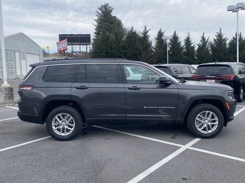 New 2025 Jeep Grand Cherokee L Laredo image 9