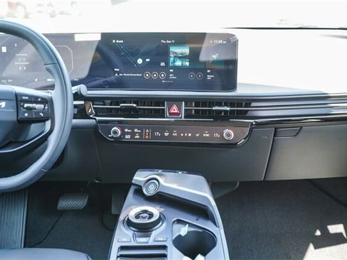 New 2025 Kia EV6 Light image 9