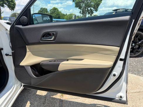 Used 2016 Acura ILX FWD image 57