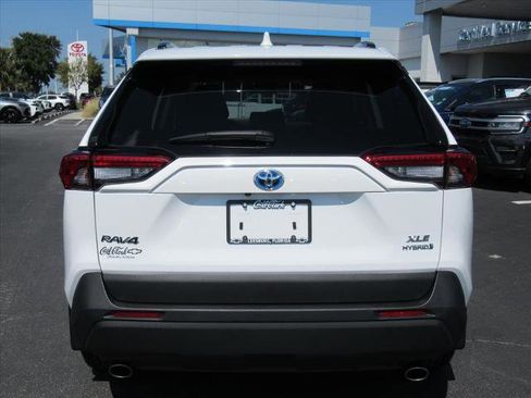 Used 2024 Toyota RAV4 XLE image 6