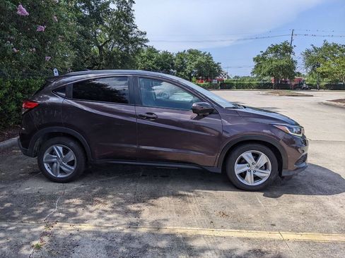 Used 2019 Honda HR-V EX image 7