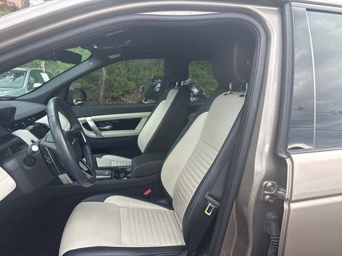 Used 2023 Land Rover Discovery Sport SE R-Dynamic AWD/4WD image 9