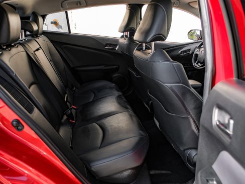 Used 2021 Toyota Prius Prime XLE image 33