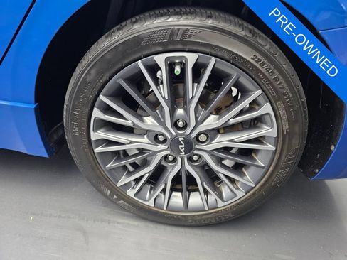Used 2023 Kia Forte GT-Line w/ GT-Line Premium Package FWD image 17