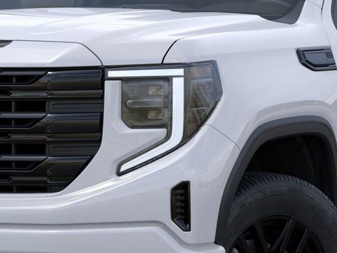 New 2024 GMC Sierra 1500 Elevation image 10